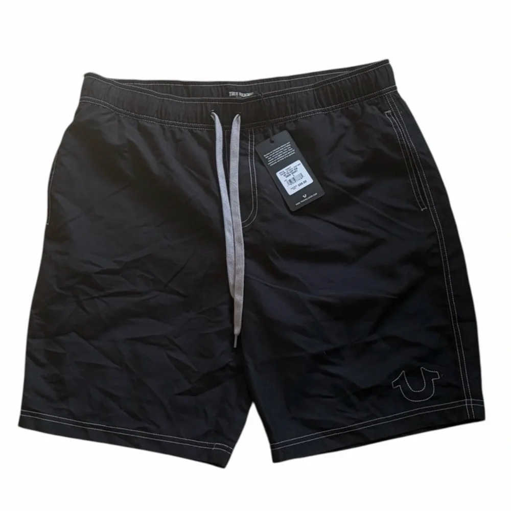 New True‎ Religion Stitched Horseshoe Black 9” board shorts